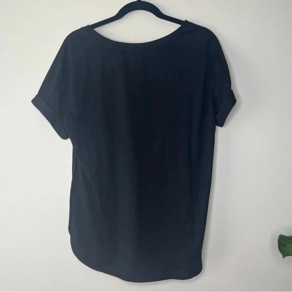 Disney Choose Magic Walt Disney World black tee cuffed sleeve soft comfy size M - Picture 3 of 5